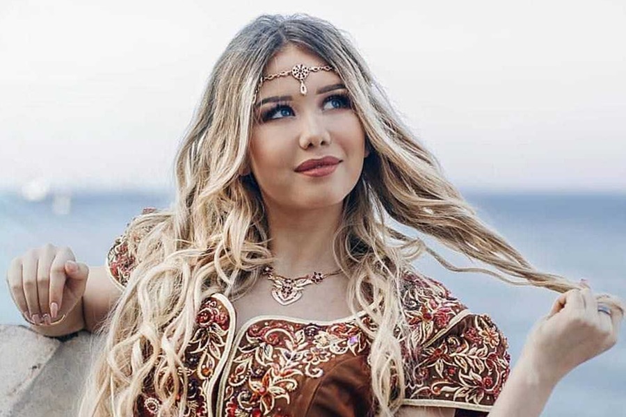 Rania Benaichouche
