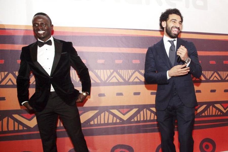 Les 10 footballeurs les mieux payés en 2026 : Ronaldo et Messi règnent toujours, Mané et Salah dans la cour des grands
